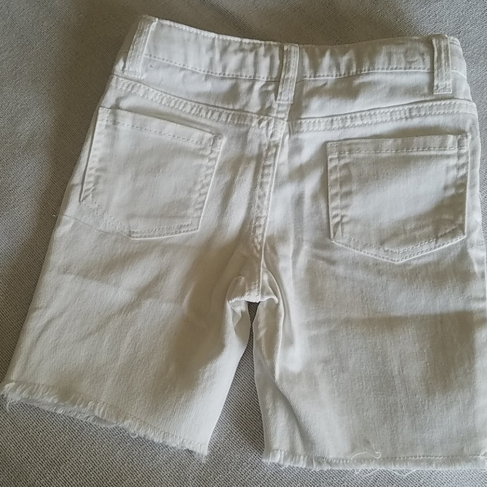 5-Piecee  4T-5T Jeans/Terry cloth bundle - Picture 13 of 16